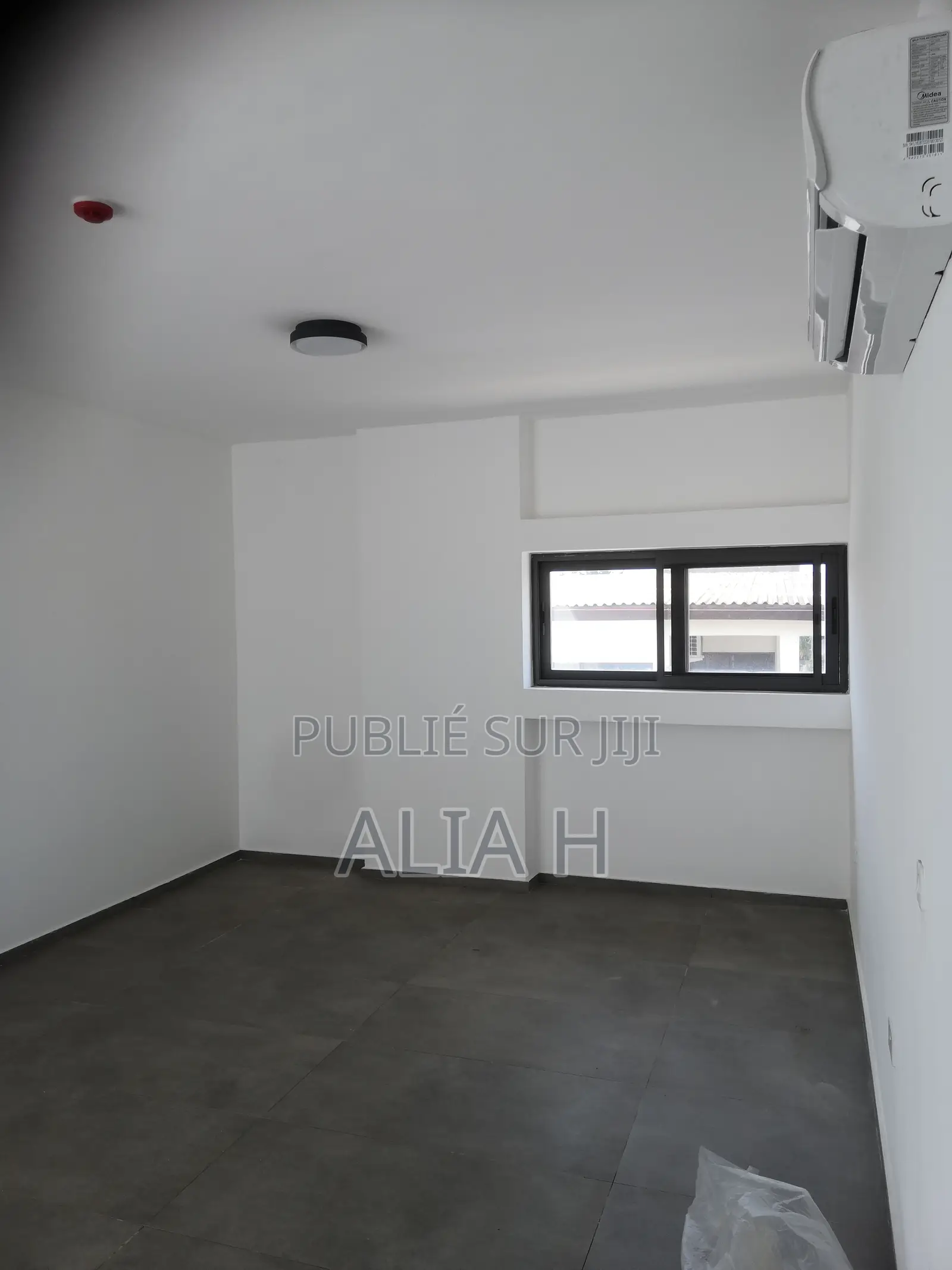 4chbre Maison de ville/terrasse dans Cocody à Vendre