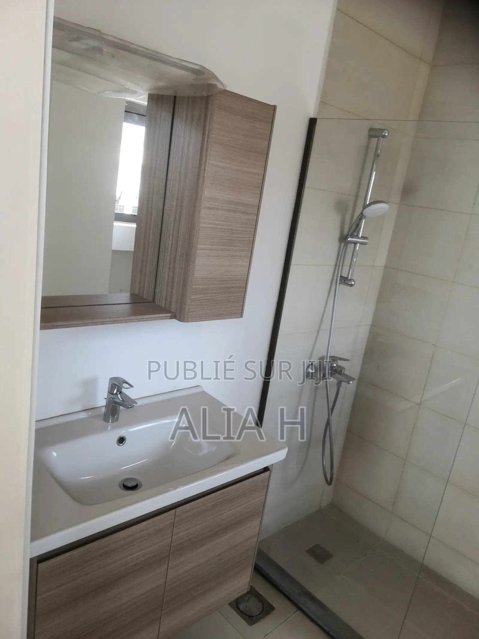 4chbre Maison de ville/terrasse dans Cocody à Vendre