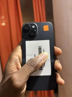 New Apple iPhone 15 128 GB Black