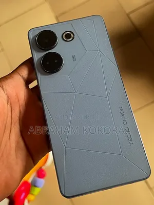 New Tecno Camon 20 256 GB Blue