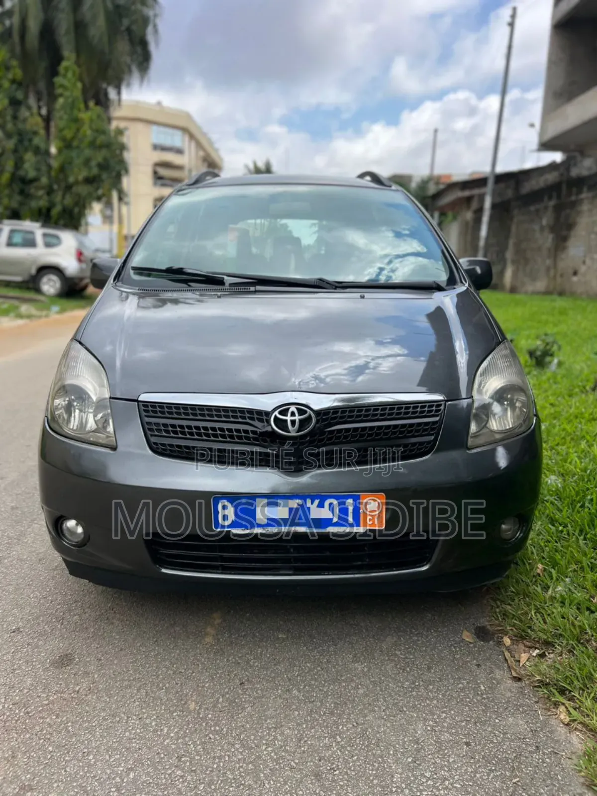 Toyota Corolla Verso 1.6 2005 Gris