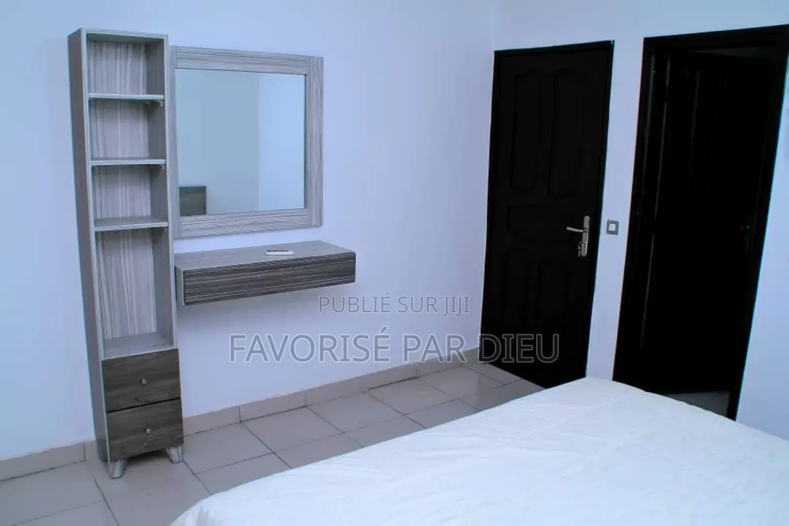 Furnished 2chbre Appartement dans Marcory à Louer