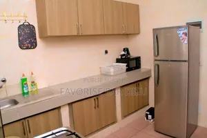 Furnished 2chbre Appartement dans Marcory à Louer