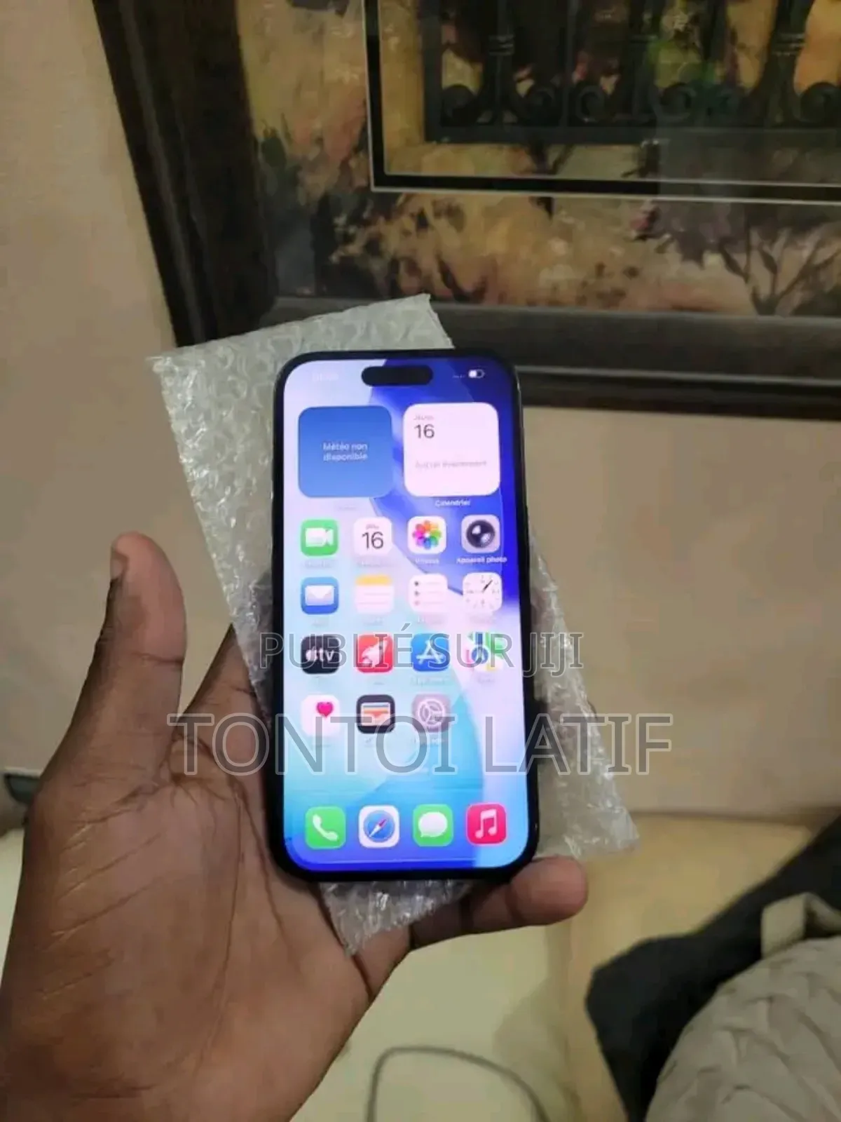 New Apple iPhone 16 256 GB Orange