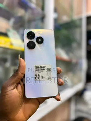 Tecno Pop 8 64 GB Blanc