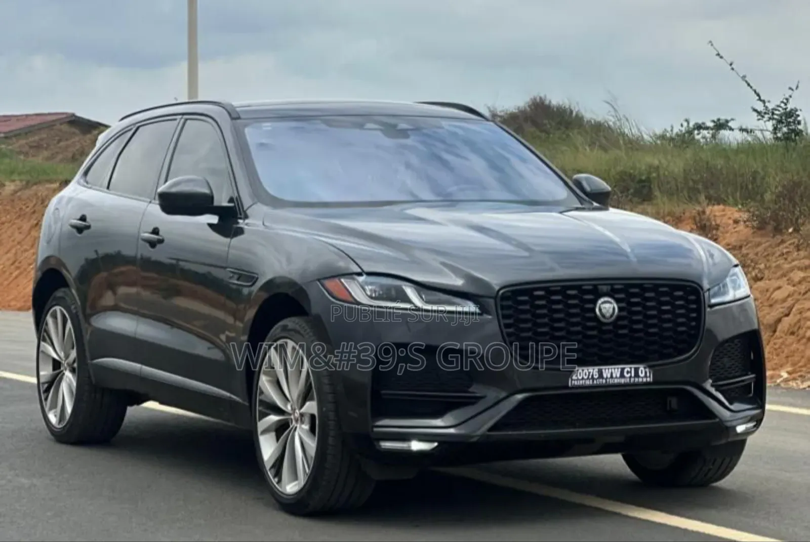 New Jaguar F-Pace 2024 Gris