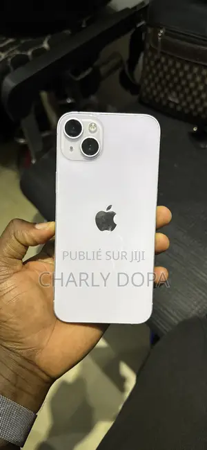 Photo - Apple iPhone 14 Plus 128 GB Violet