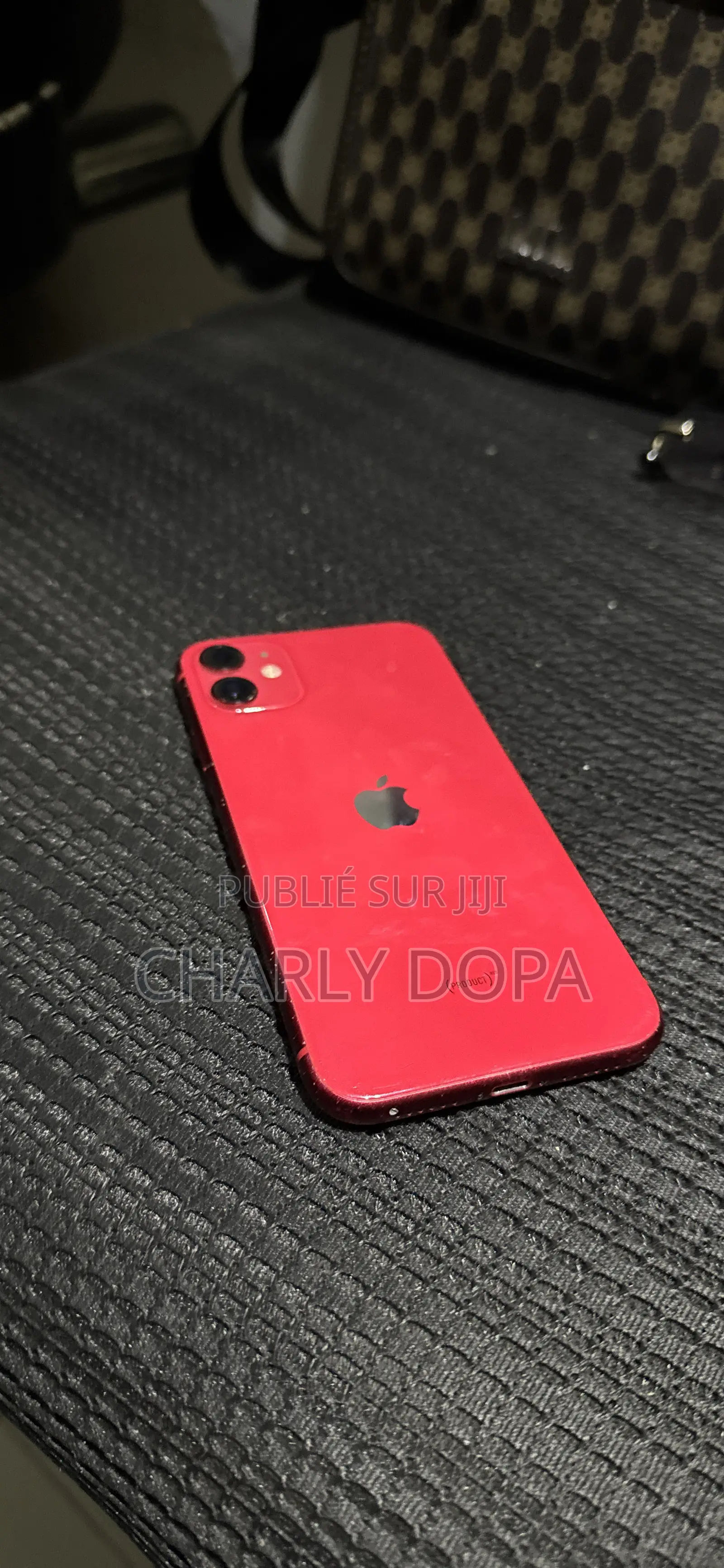 Apple iPhone 11 64 GB Rouge