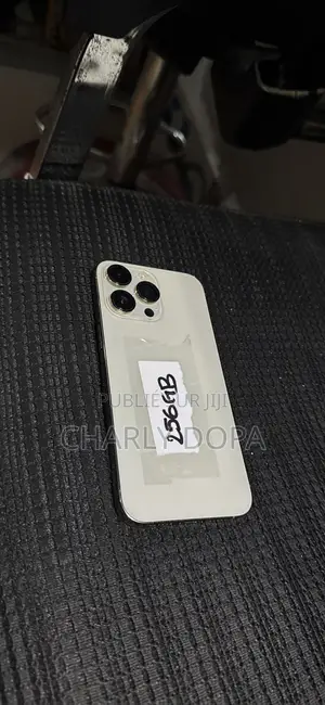 Apple iPhone 14 Pro Max 256 GB Doré