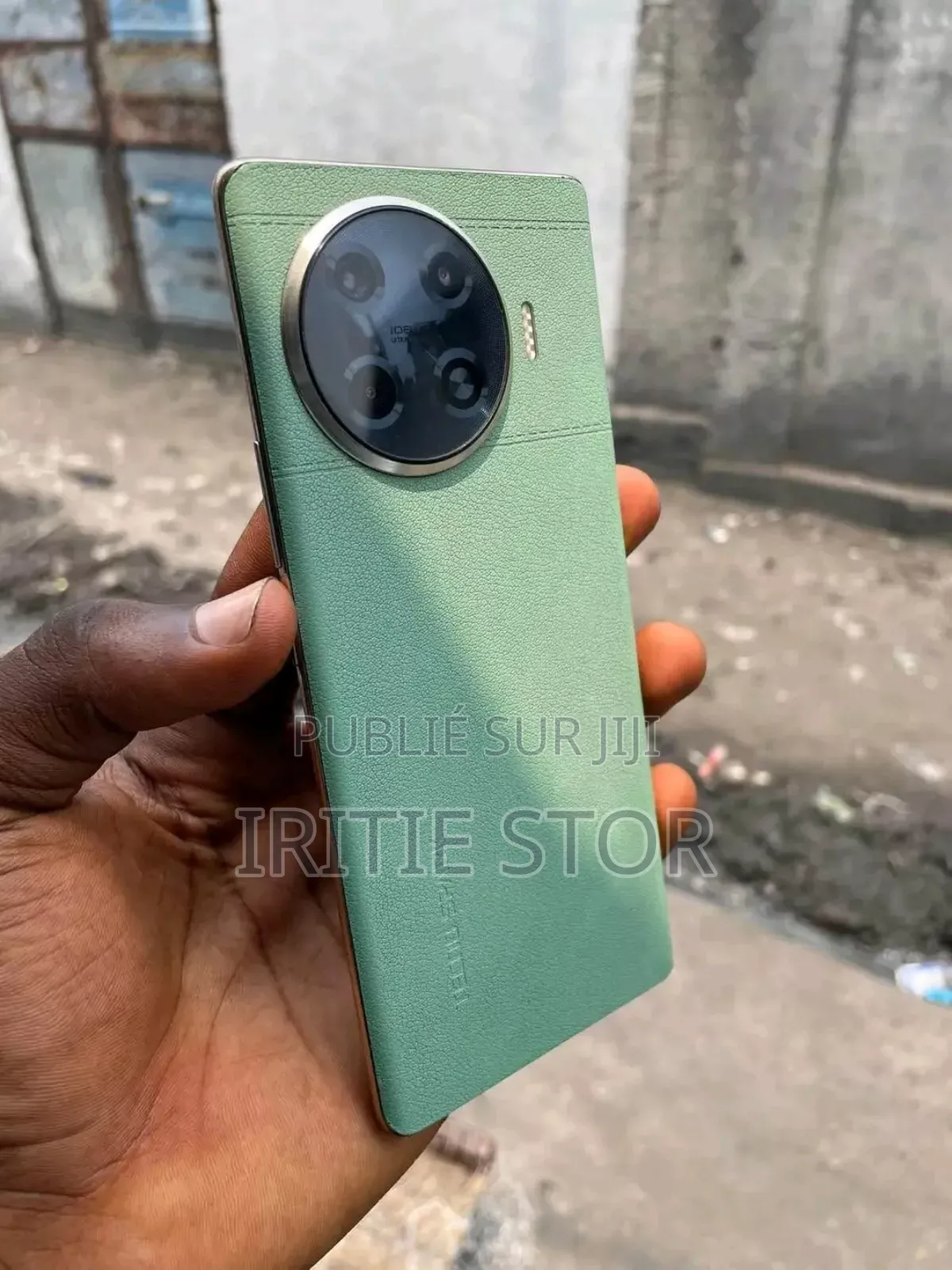 Tecno Spark 20 Pro Plus 256 GB Vert