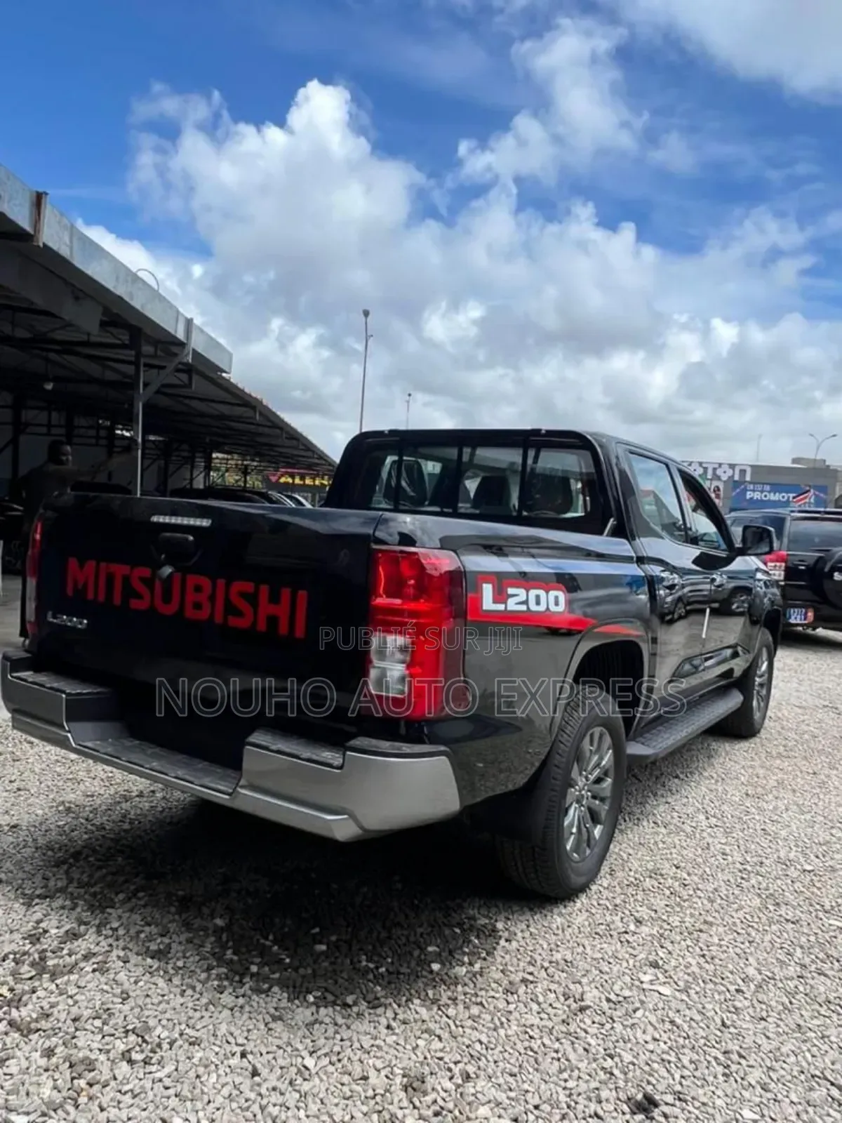 New Mitsubishi L200 2025 Black