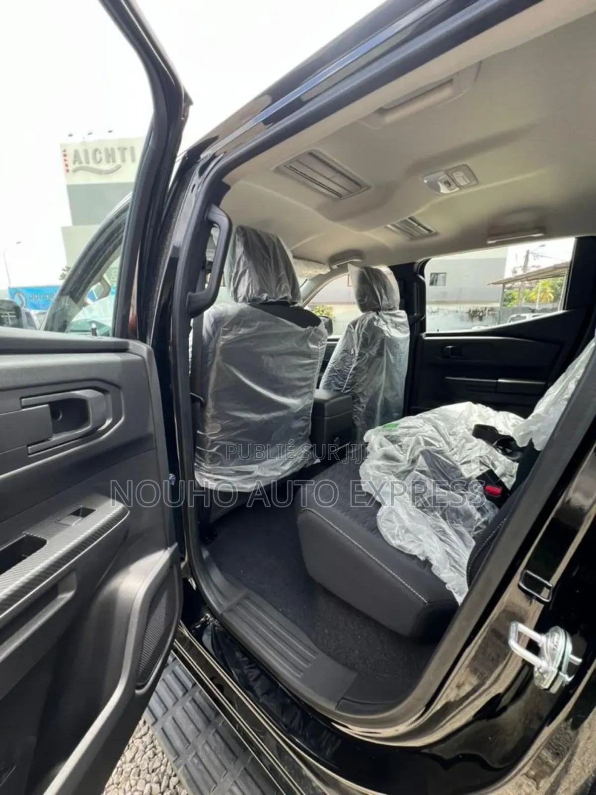 New Mitsubishi L200 2025 Black