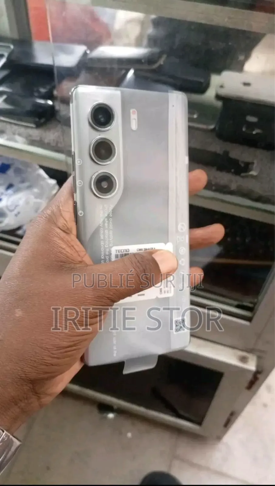 New Tecno Camon 40 Pro 256 GB Gris