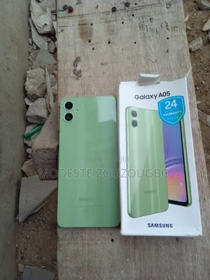 Samsung Galaxy A05 128 GB Vert