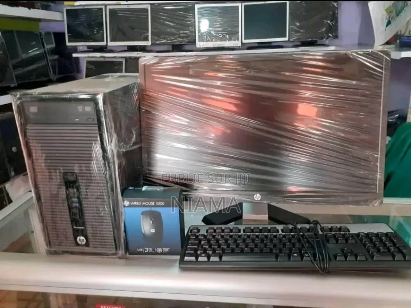 New Ordinateur de bureau HP 200 G4 4GB Intel Core i3 HDD 500GB