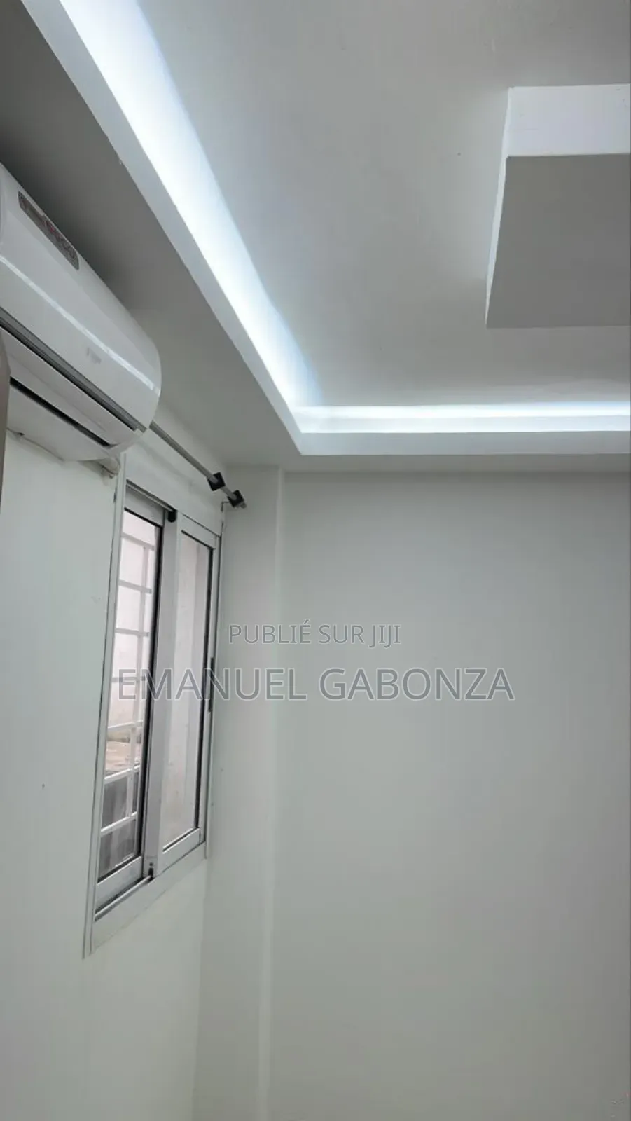3chbre Appartement dans Gabonza, Yopougon à Louer
