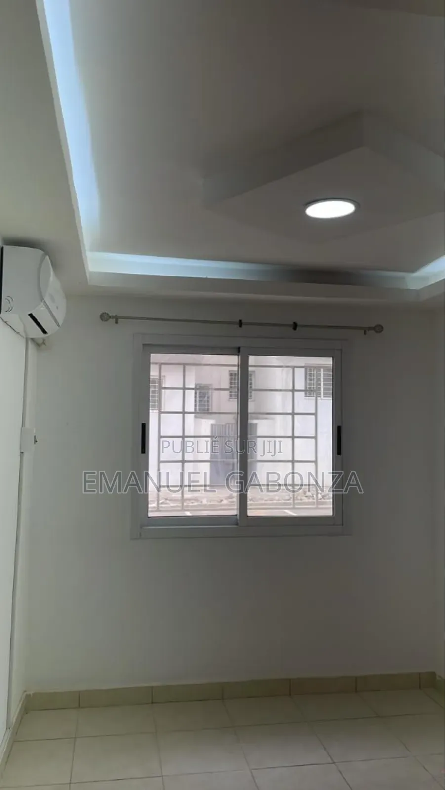 3chbre Appartement dans Gabonza, Yopougon à Louer