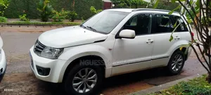 Suzuki Vitara 2012 Blanc