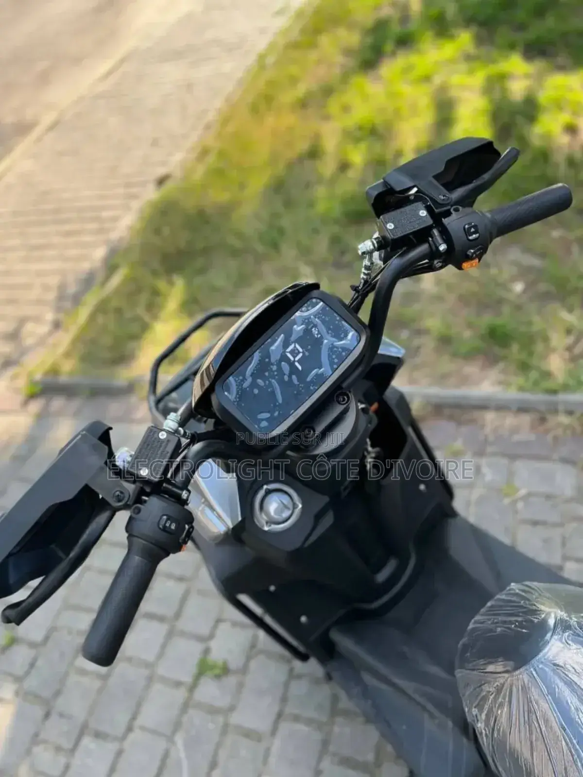 Neuf Motorcycle 2023 Noir