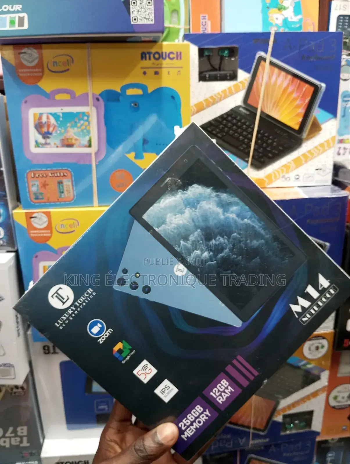 Neuf Luxury Touch E825 256 GO