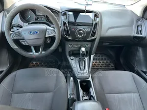 Ford Focus 2016 Rouge