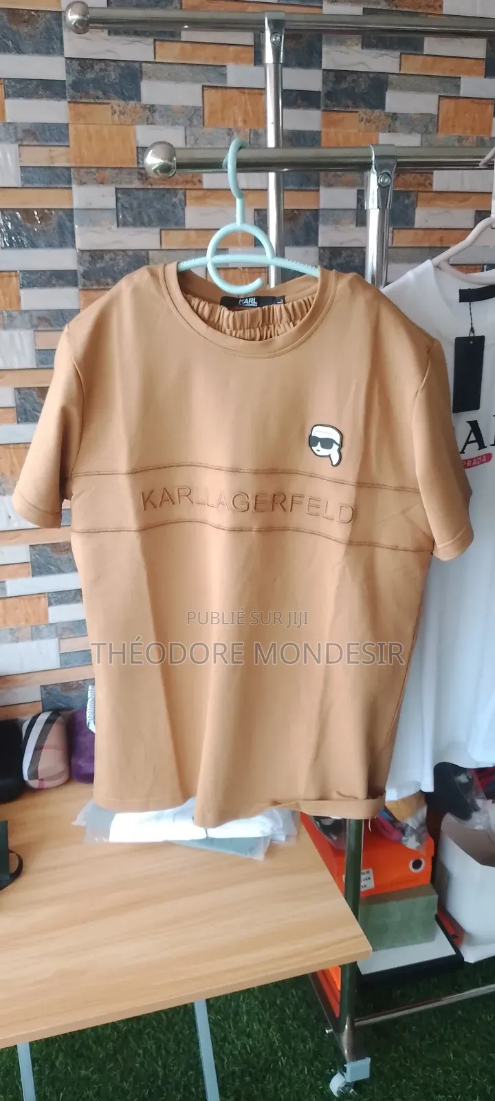 Vêtements Toutes Genres Hommes, Femmes, Sac, Chaussures Etc