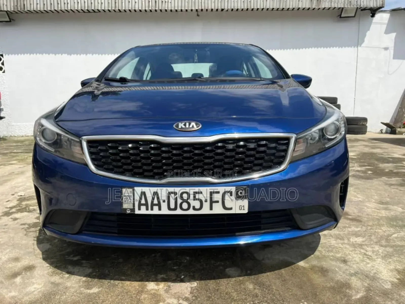 Kia Forte EX Hatchback 2018 Blue