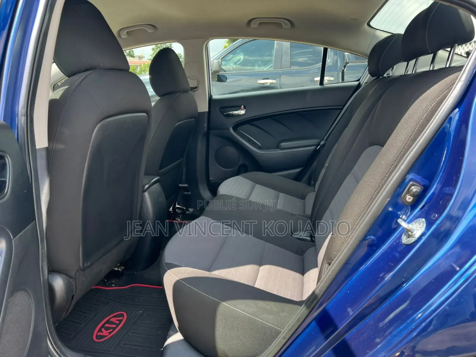 Kia Forte EX Hatchback 2018 Blue