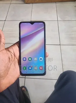 Photo - Samsung Galaxy A10s 32 GB Blue