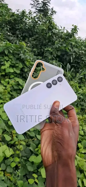 Photo - Samsung Galaxy A16 5G 256 GB Blanc