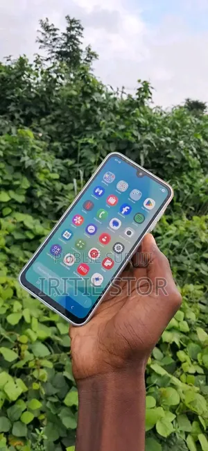 Samsung Galaxy A16 5G 256 GB Blanc