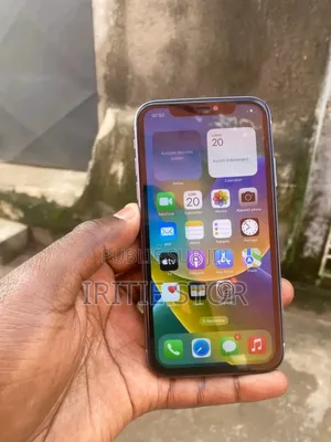 Apple iPhone 11 64 GB Violet