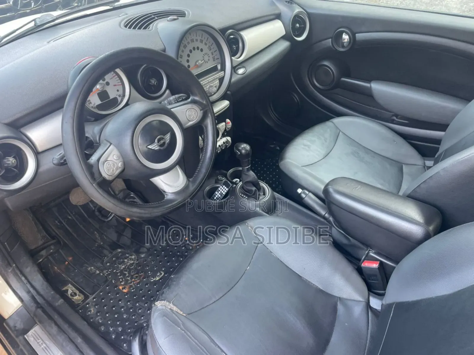 Mini Cooper S Convertible Automatic 2009 Beige