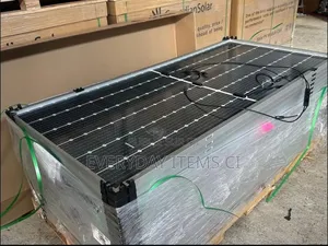 Photo - Kit Panneaux Solaires + Tv 24''   