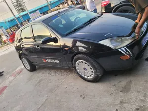 Ford Focus Clipper 2001 Gris