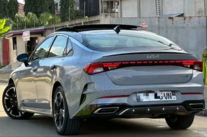 New Kia K5 2022 Blue