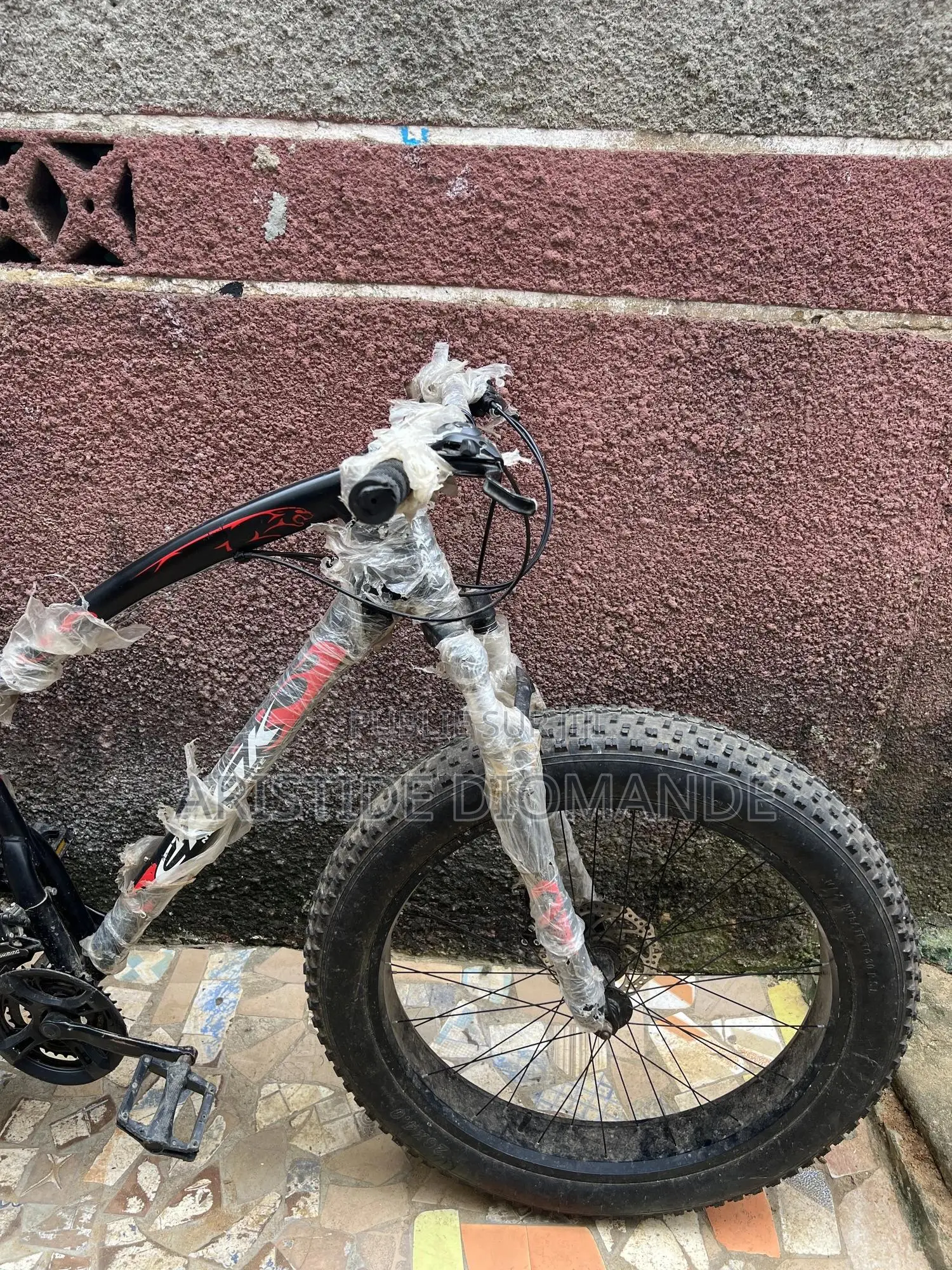 Apsonic 170 Zone One 2025 Black