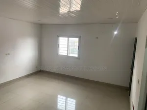 Photo - 4chbre Appartement dans Un Duplex Rivera, Yopougon à Vendre