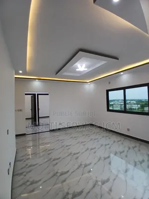 3chbre Duplex dans Ismaël Coulibaly, Grand-Bassam à Louer