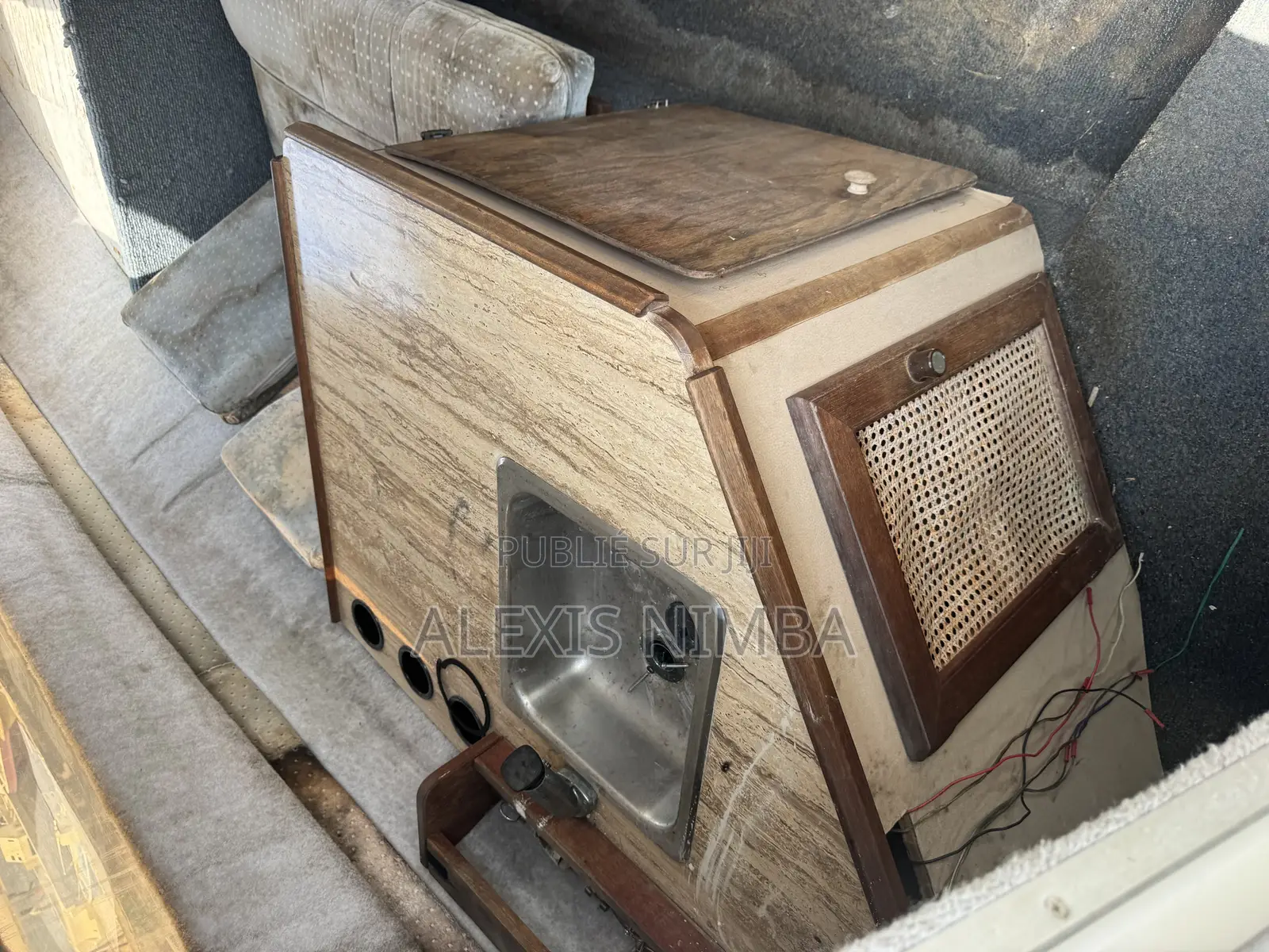 Coque Bateau Mini Yatch Tout À Refaire Avec Cabine