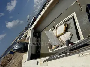 Coque Bateau Guenec Avec Moteur 115cv Yamaha