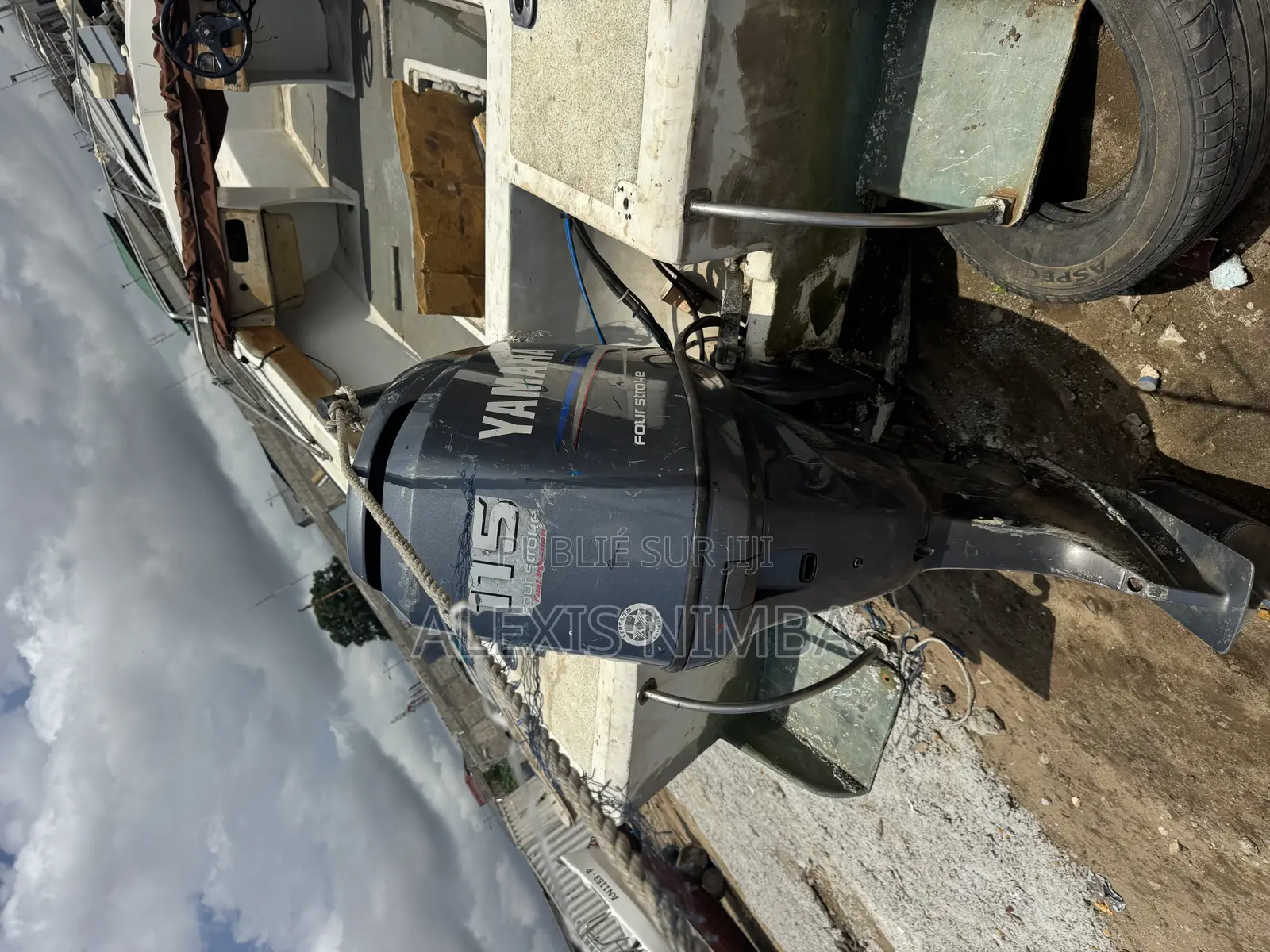 Coque Bateau Guenec Avec Moteur 115cv Yamaha