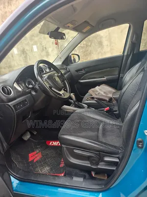Suzuki Vitara 2022 Blue