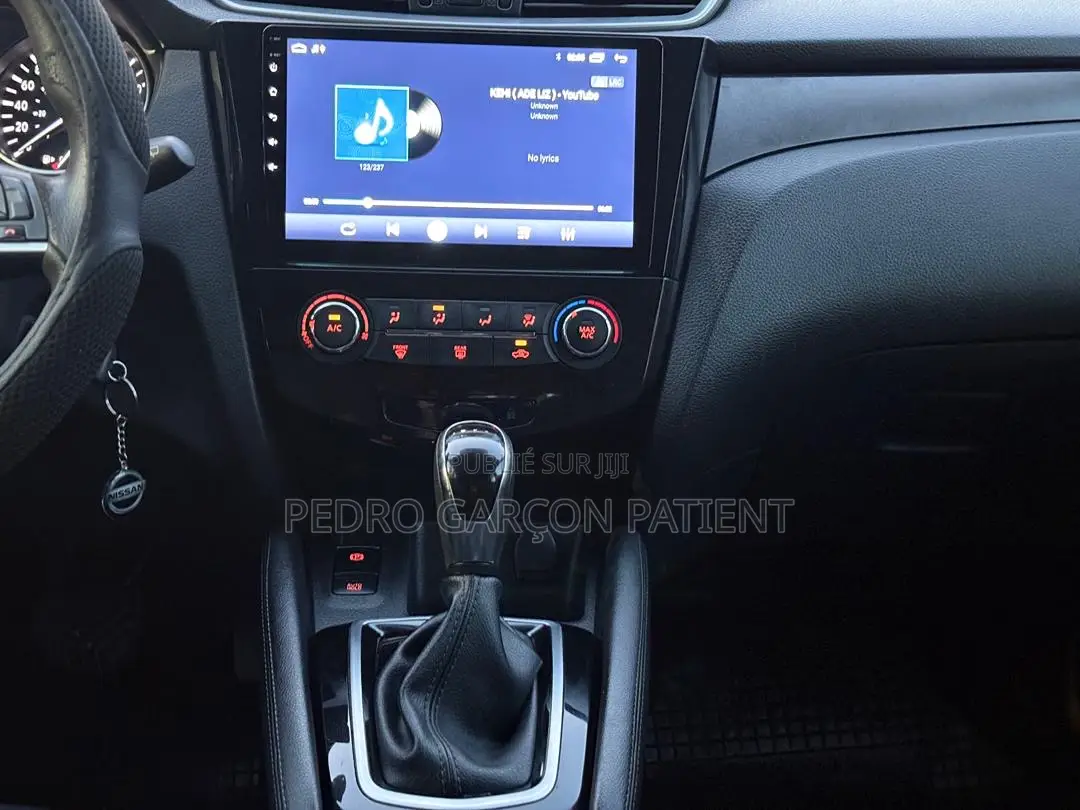 Nissan Qashqai 2019 Gris