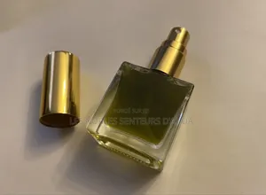 Ventes De Parfums Femmes/Hommes