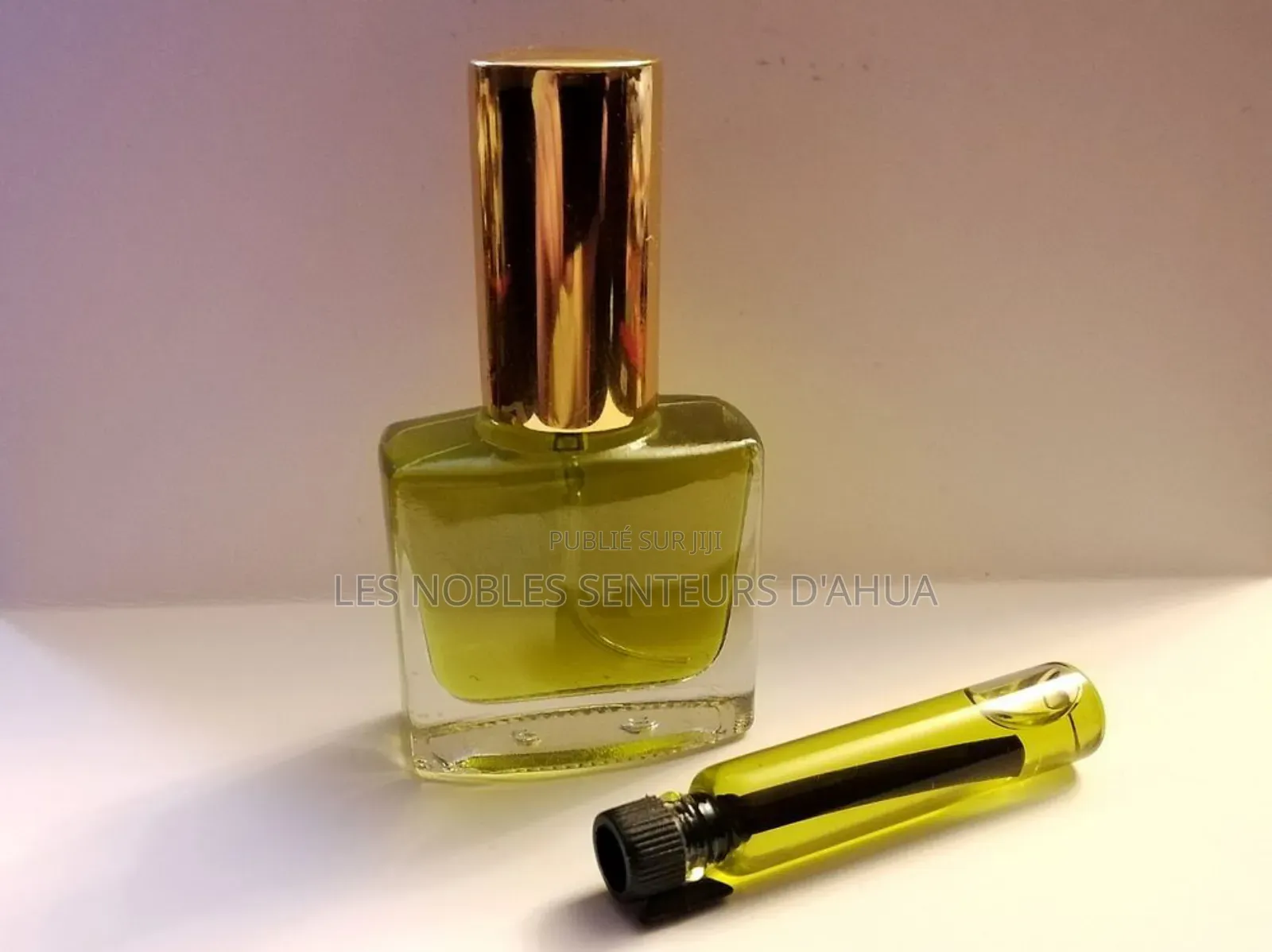 Ventes De Parfums Femmes/Hommes
