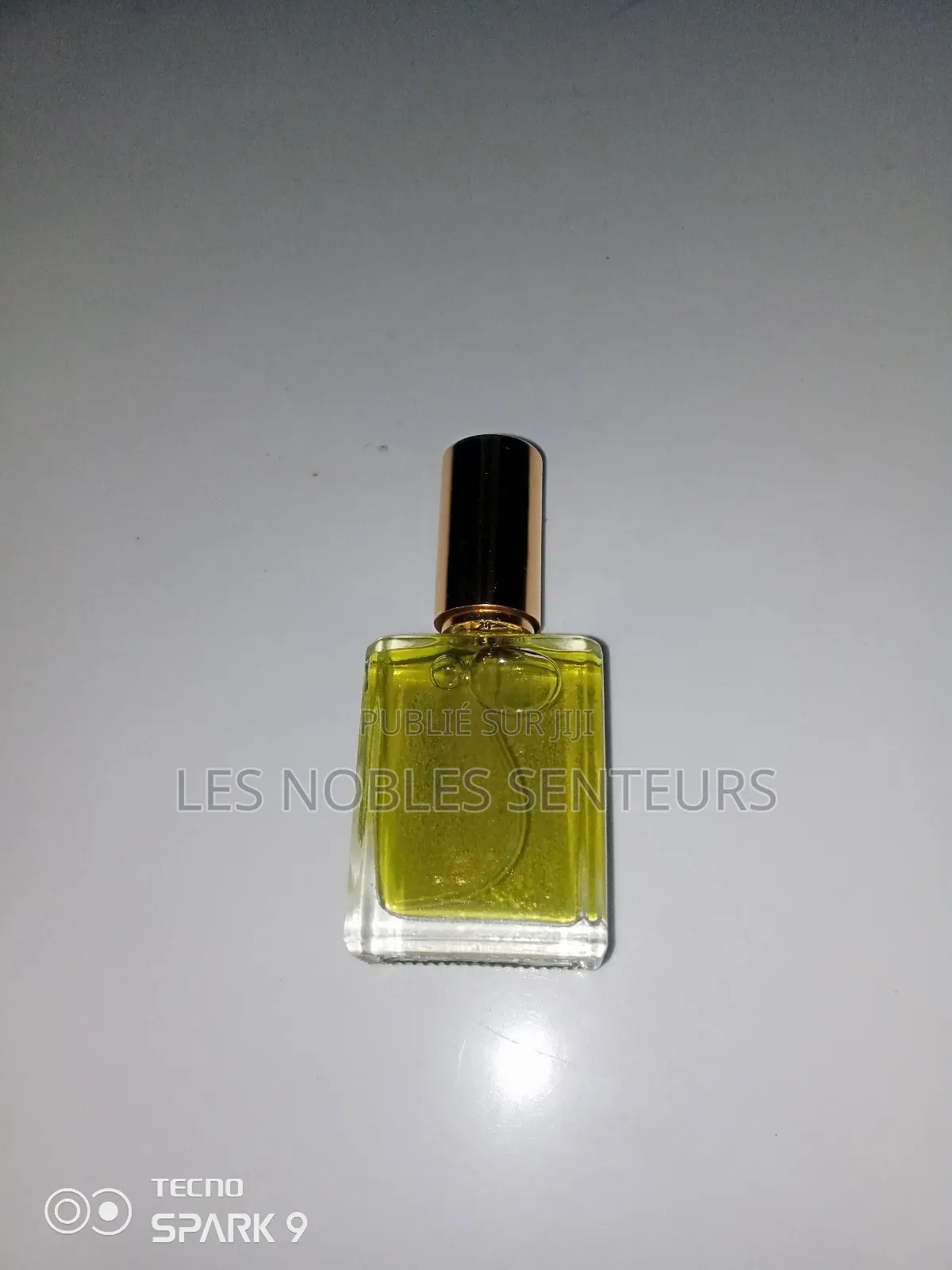 Vente De Parfums Femmes/Hommes