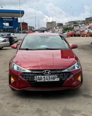 Photo - Hyundai Elantra Limited 2020 Rouge