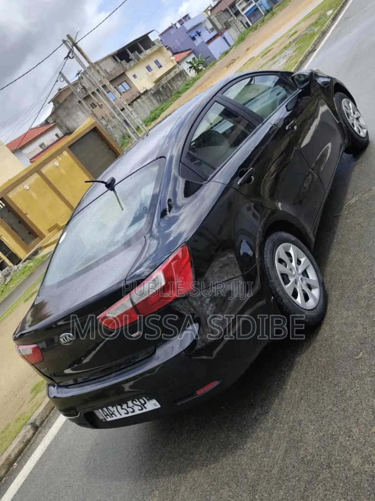 Kia Rio EX 4dr Hatchback (1.6L 4cyl 6A) 2014 Gris