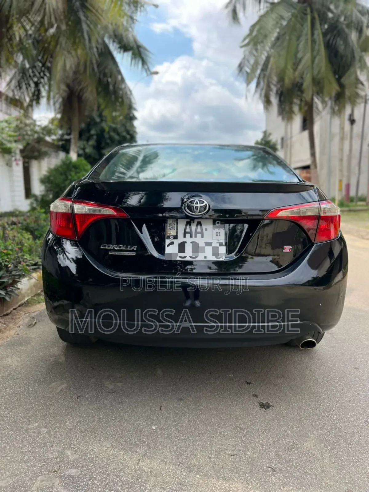 Kia Rio EX 4dr Hatchback (1.6L 4cyl 6A) 2014 Gris